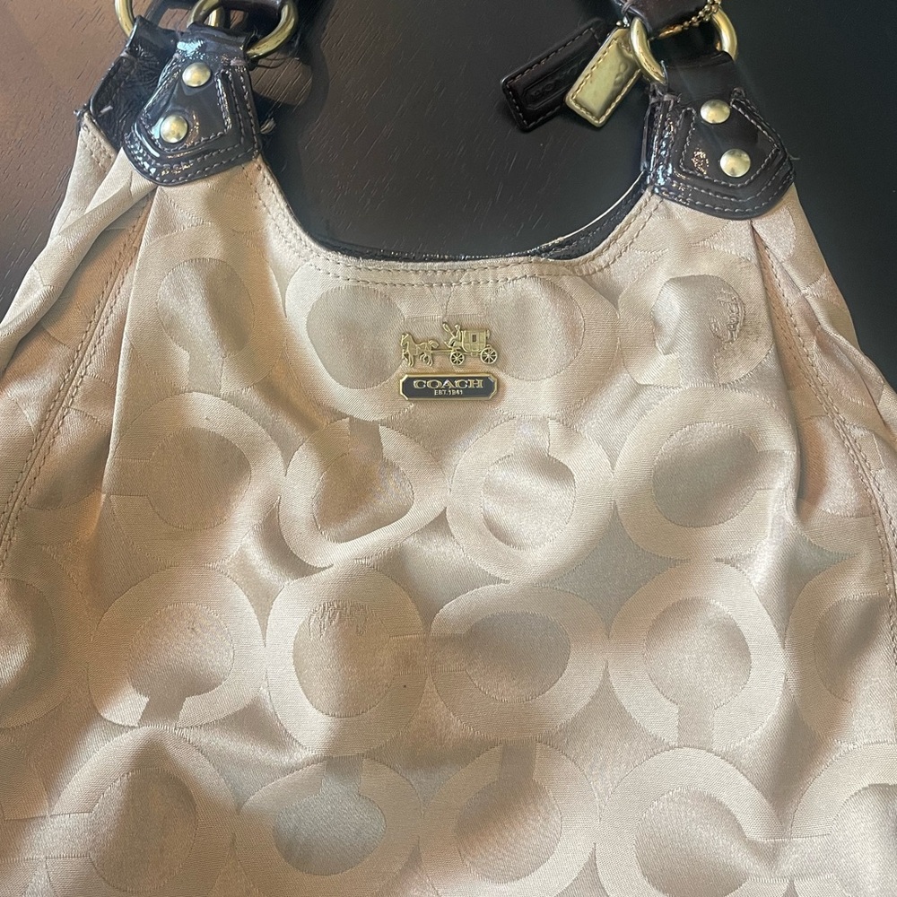 Coach Designer Handbag (Authentic w Serial Number)